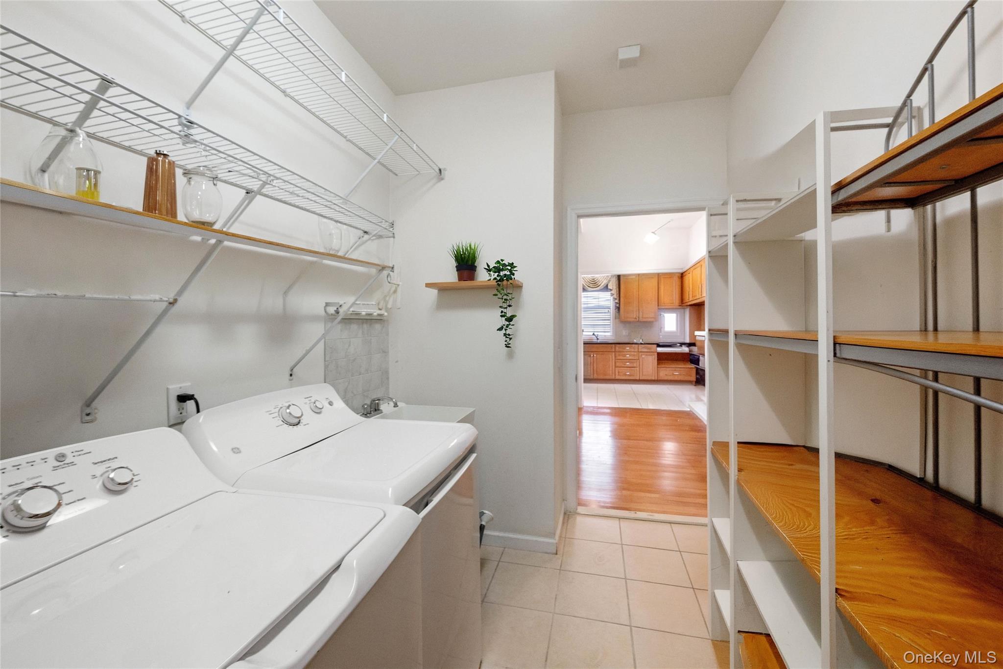 176 Melody Court Property Photo 16