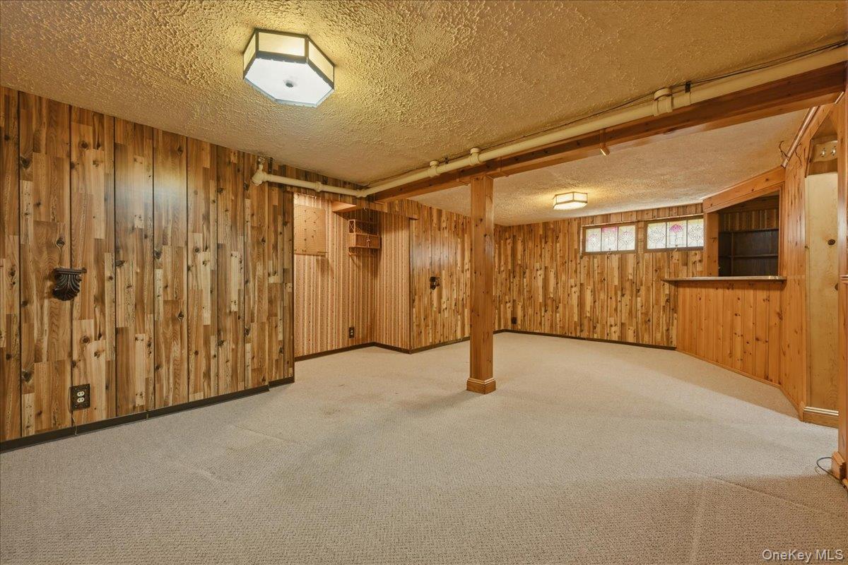 200 Edward Court Property Photo 17