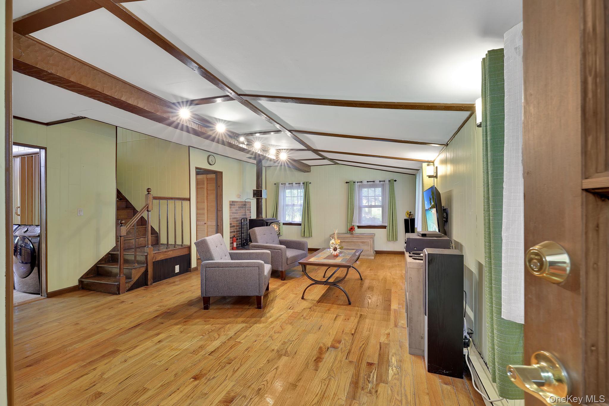 22 Ballard Street Property Photo 23