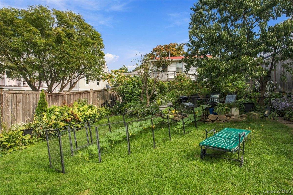 37 Beck Avenue Property Photo 9
