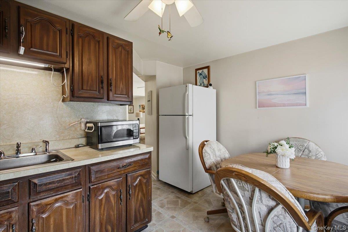 37 Beck Avenue Property Photo 22