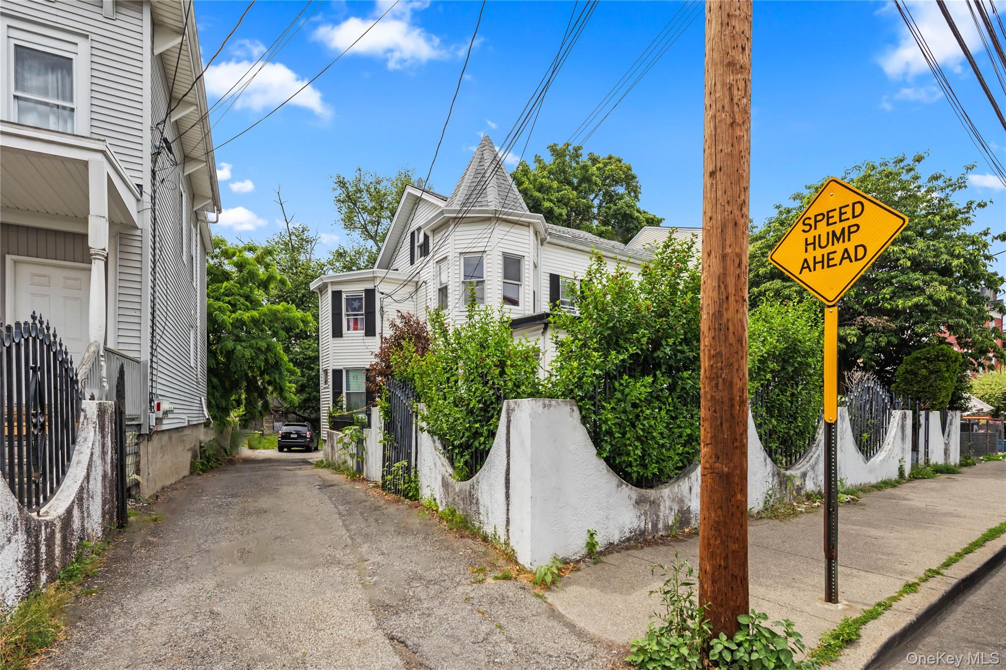 16 Third Street Property Photo 3