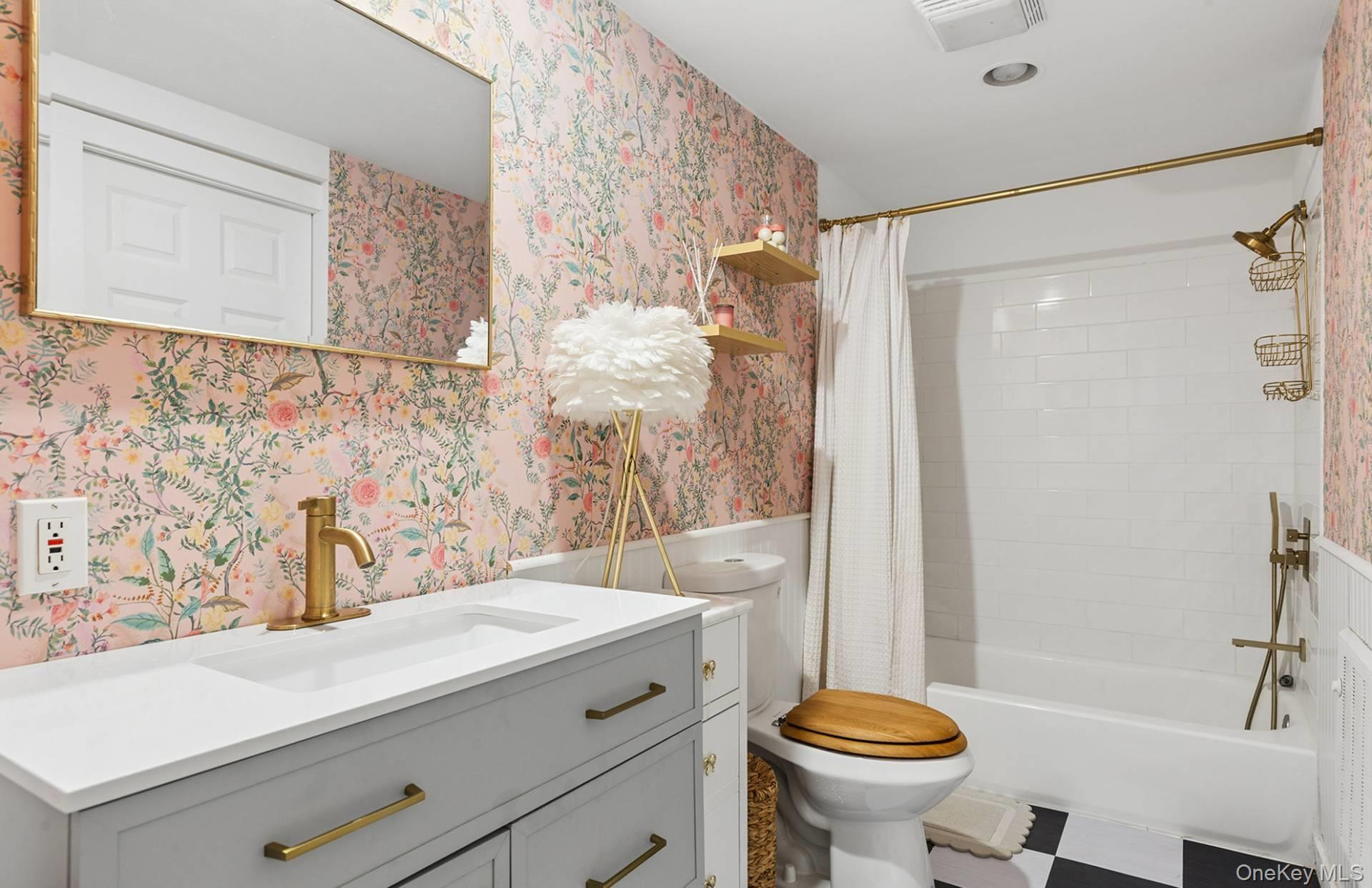 15 Indian Hill Road Property Photo 13