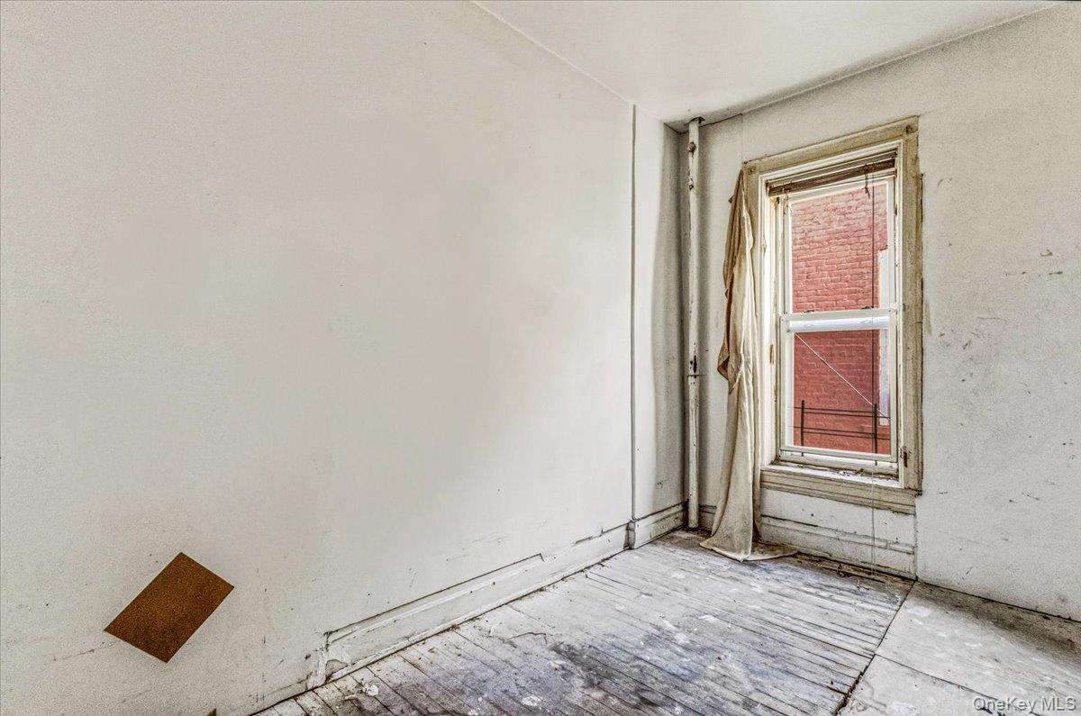 2313 Newkirk Avenue Property Photo 22