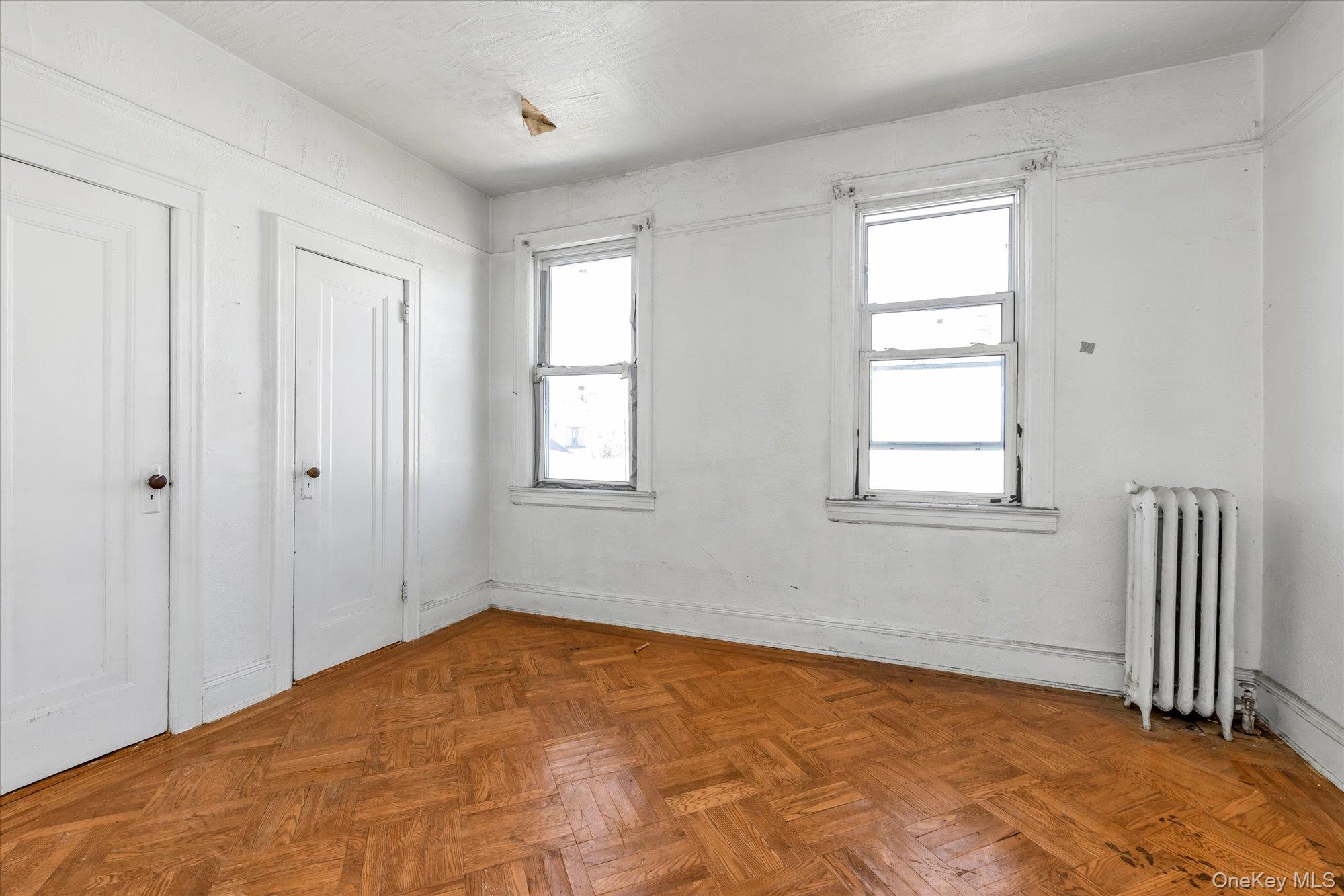11232 196th Street Property Photo 13