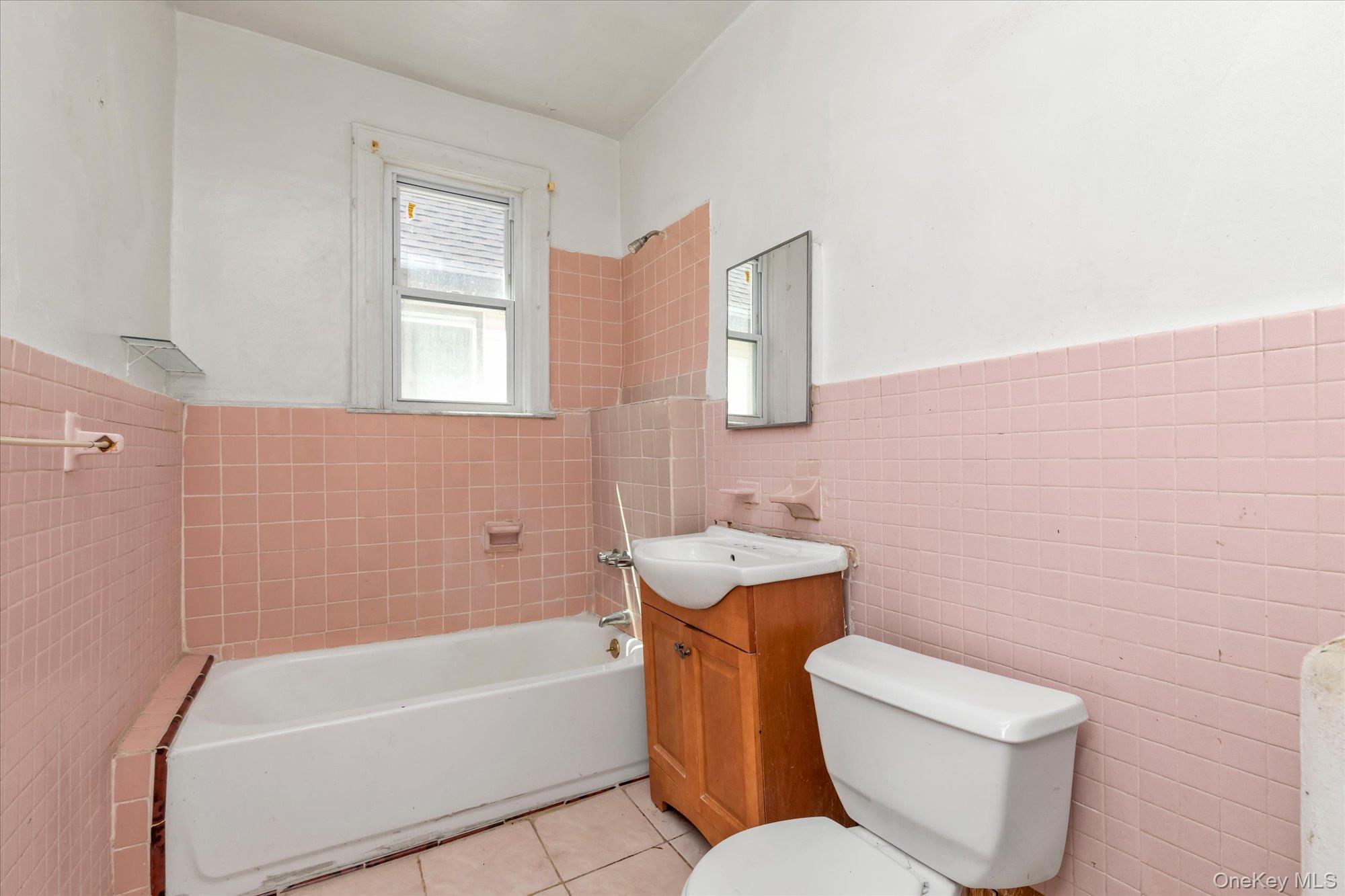 11232 196th Street Property Photo 15