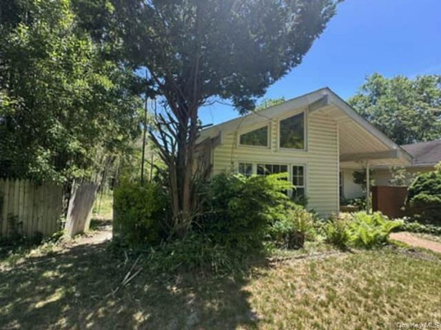 46 Andover Drive Property Photo 2