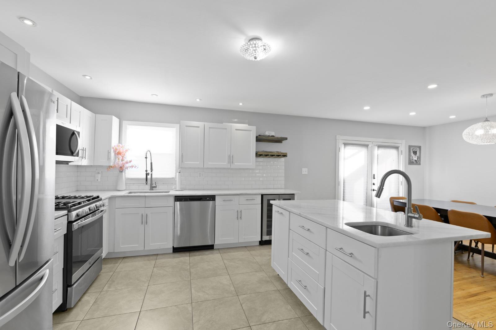 27 Gleason Drive Property Photo 12