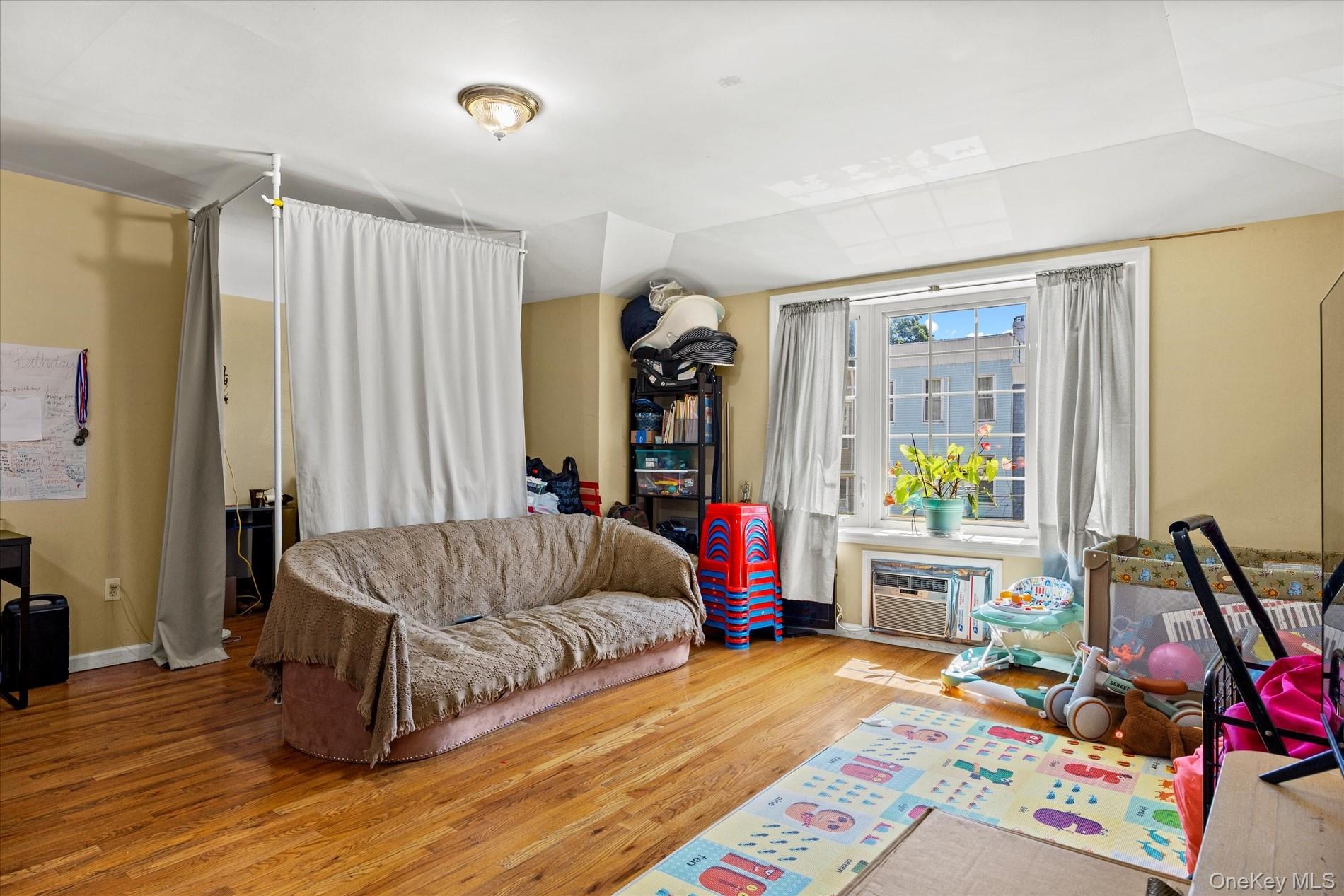 309 Logan Street Property Photo 16