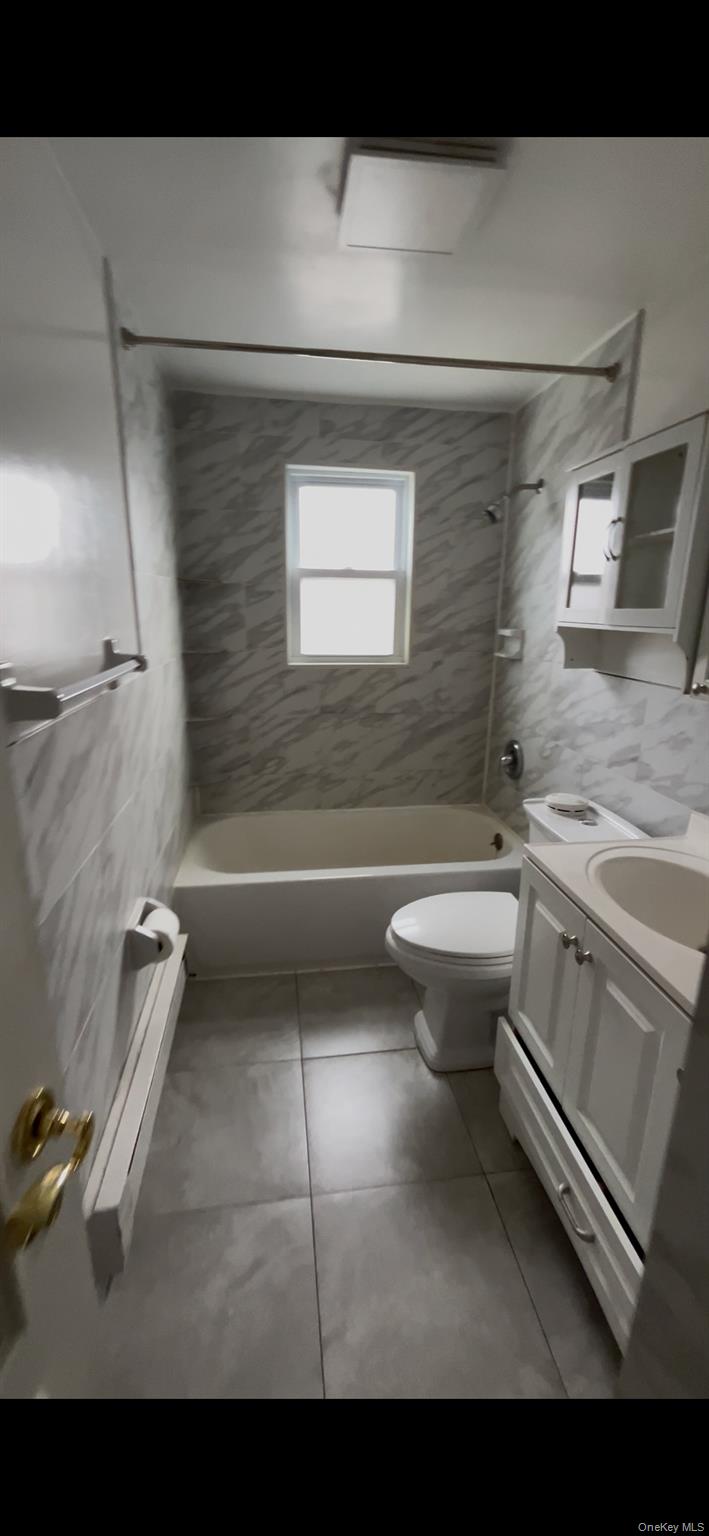 390 Atlantic Avenue Property Photo 12