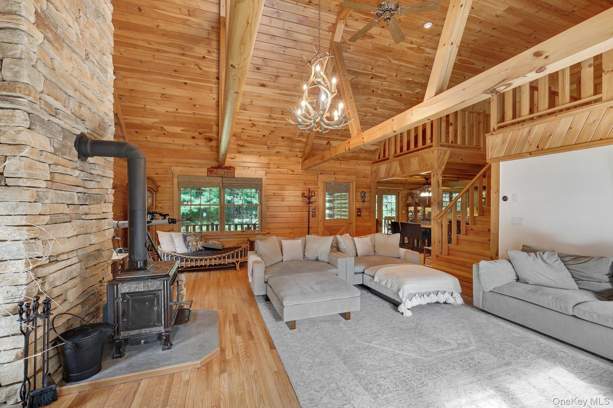 306 Pucky Huddle Road Property Photo 8