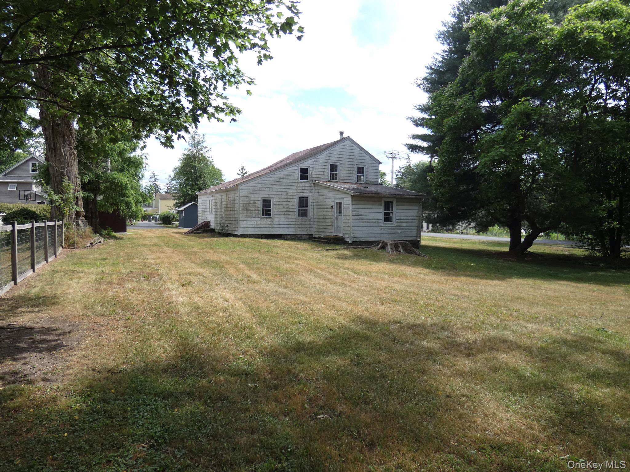 56 Wallkill Avenue Property Photo 9