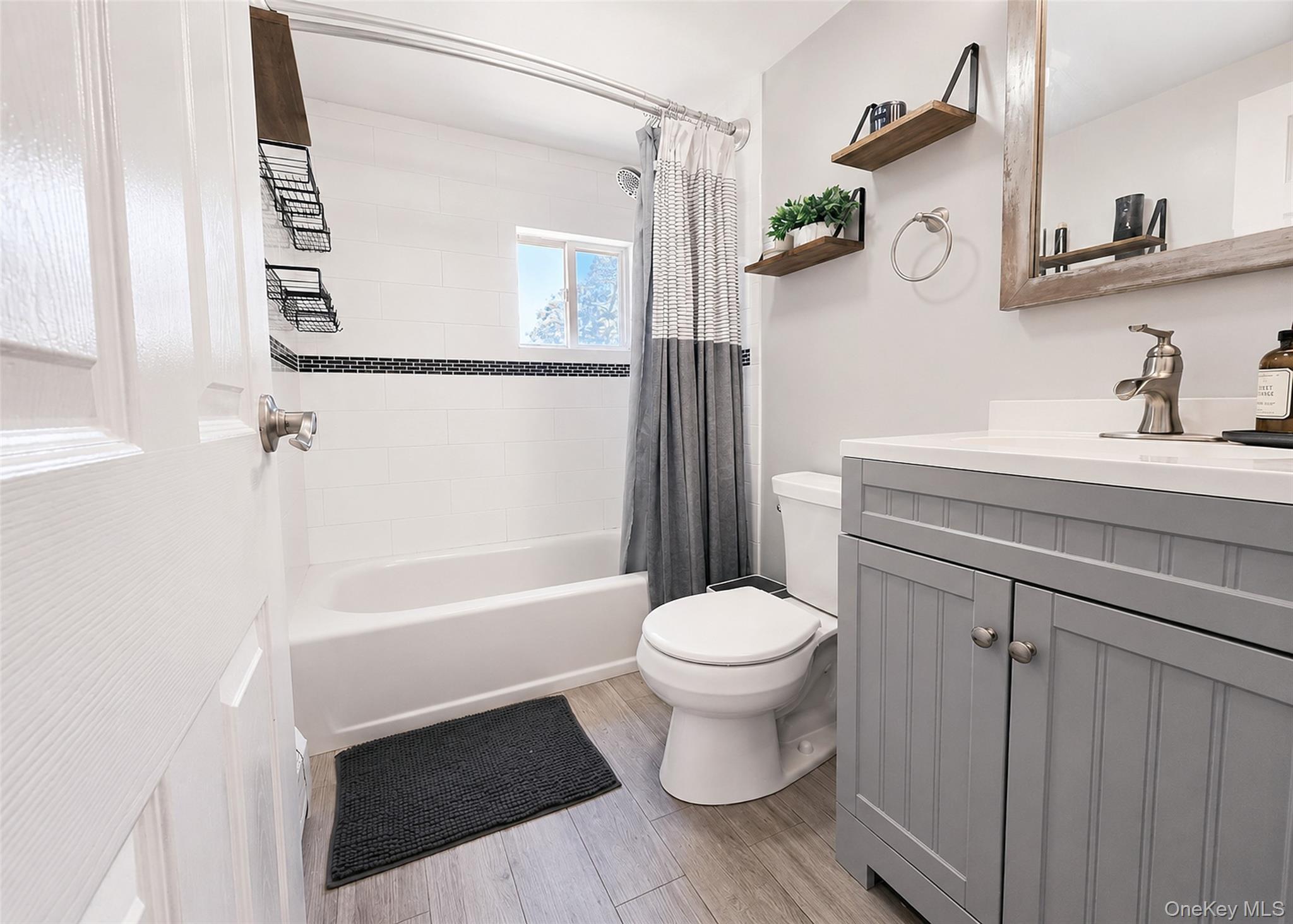 348 Furrows Road Property Photo 18