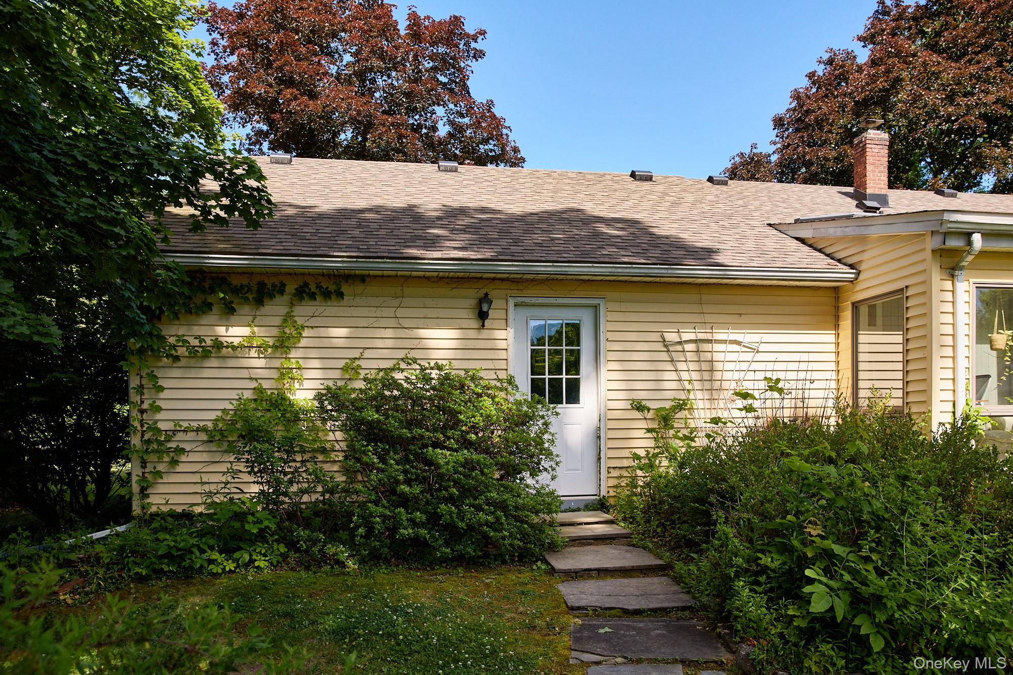 228 State Route 32 Property Photo 4