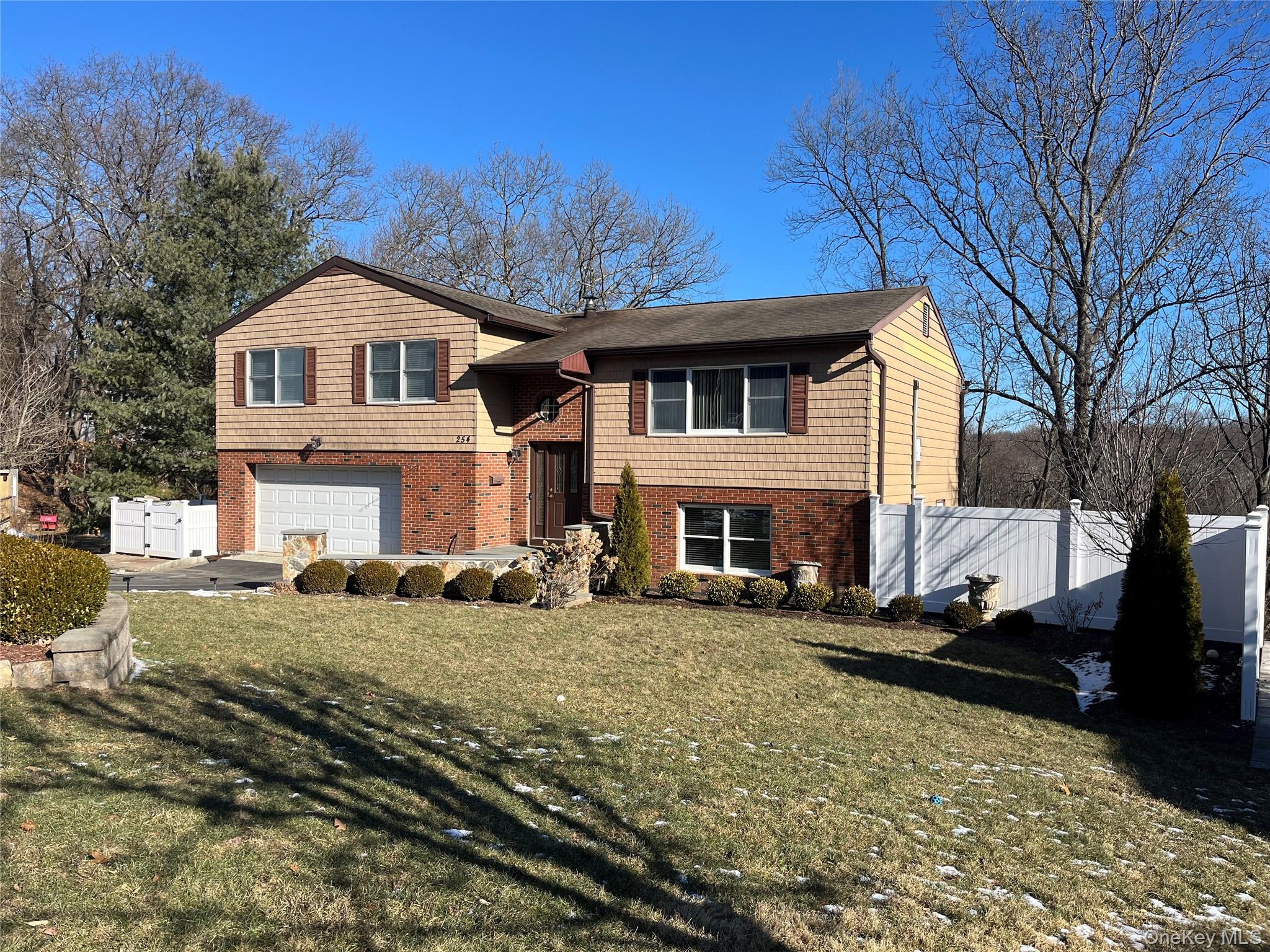 254 Park Avenue Property Photo 1