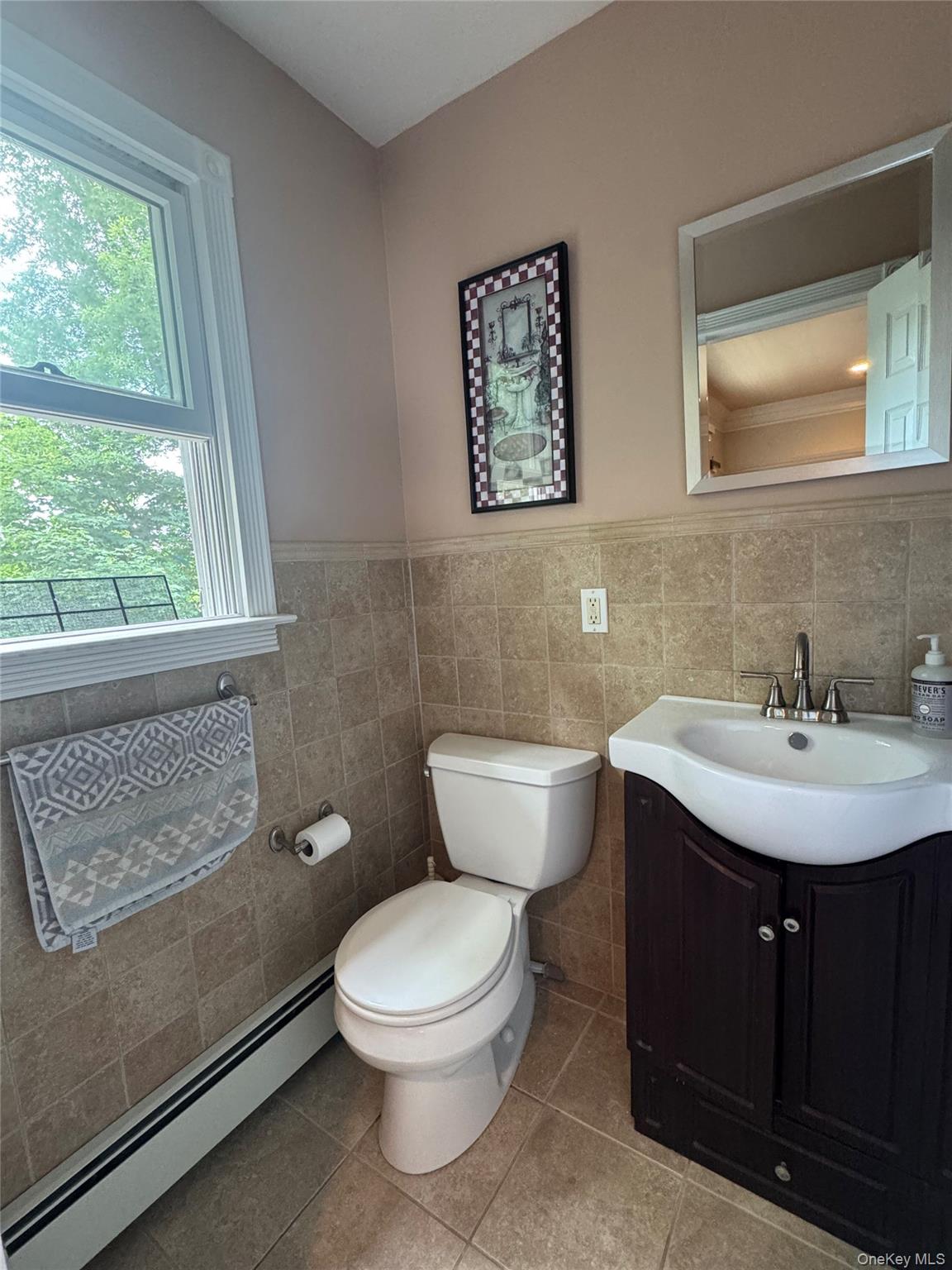 254 Park Avenue Property Photo 10