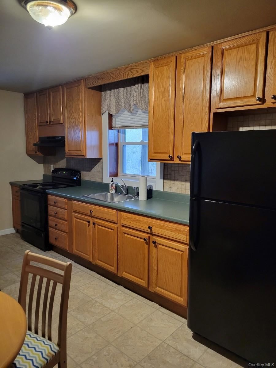254 Park Avenue Property Photo 14