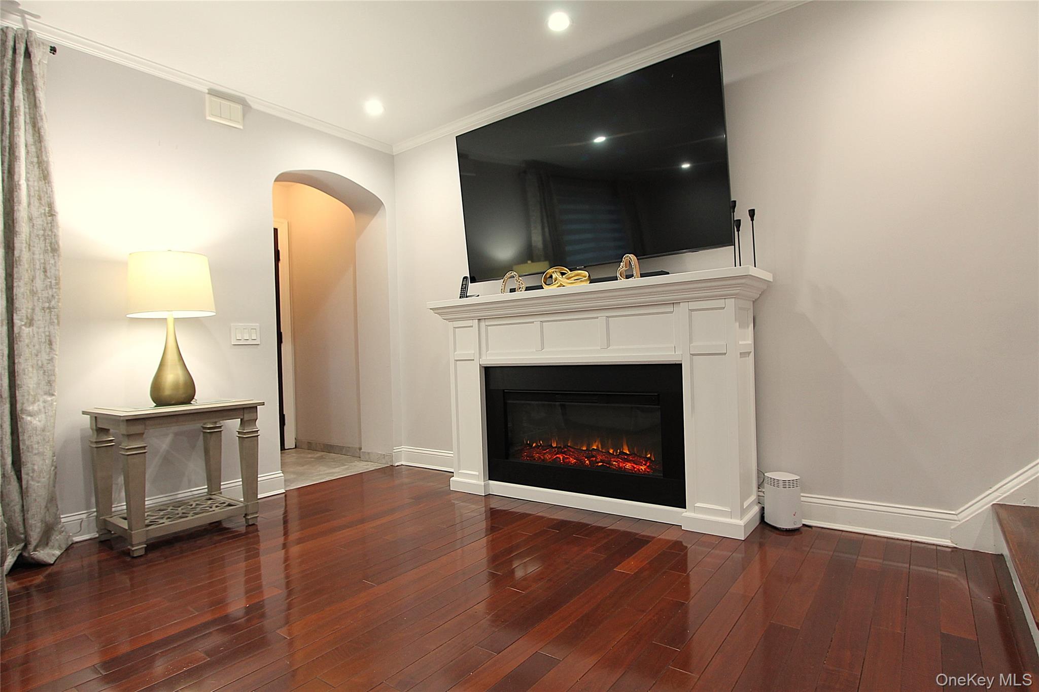 65-26 79th Street Property Photo 5