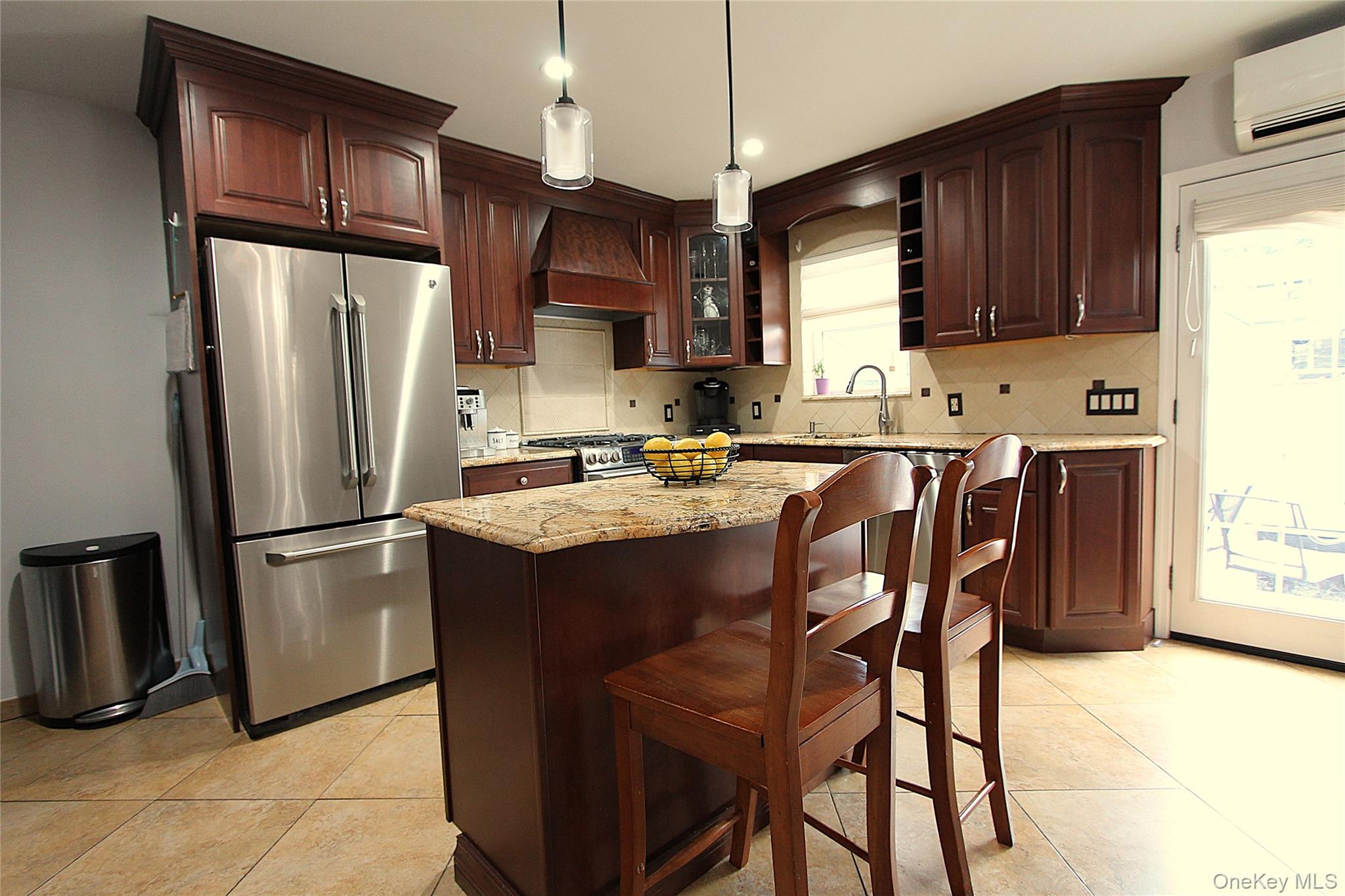 65-26 79th Street Property Photo 7