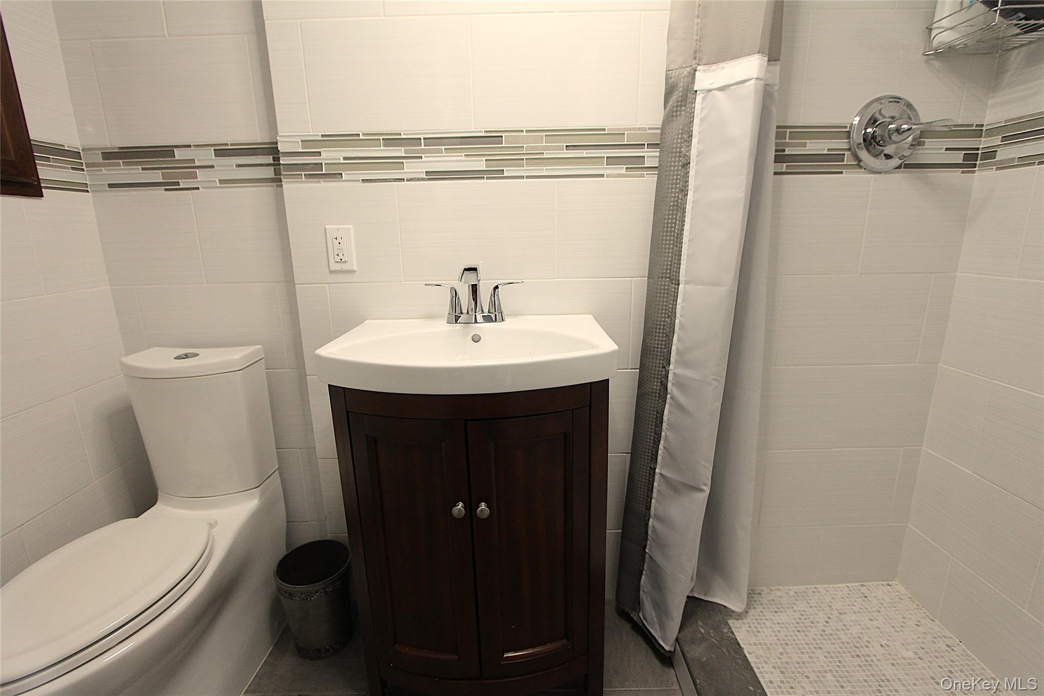 65-26 79th Street Property Photo 16