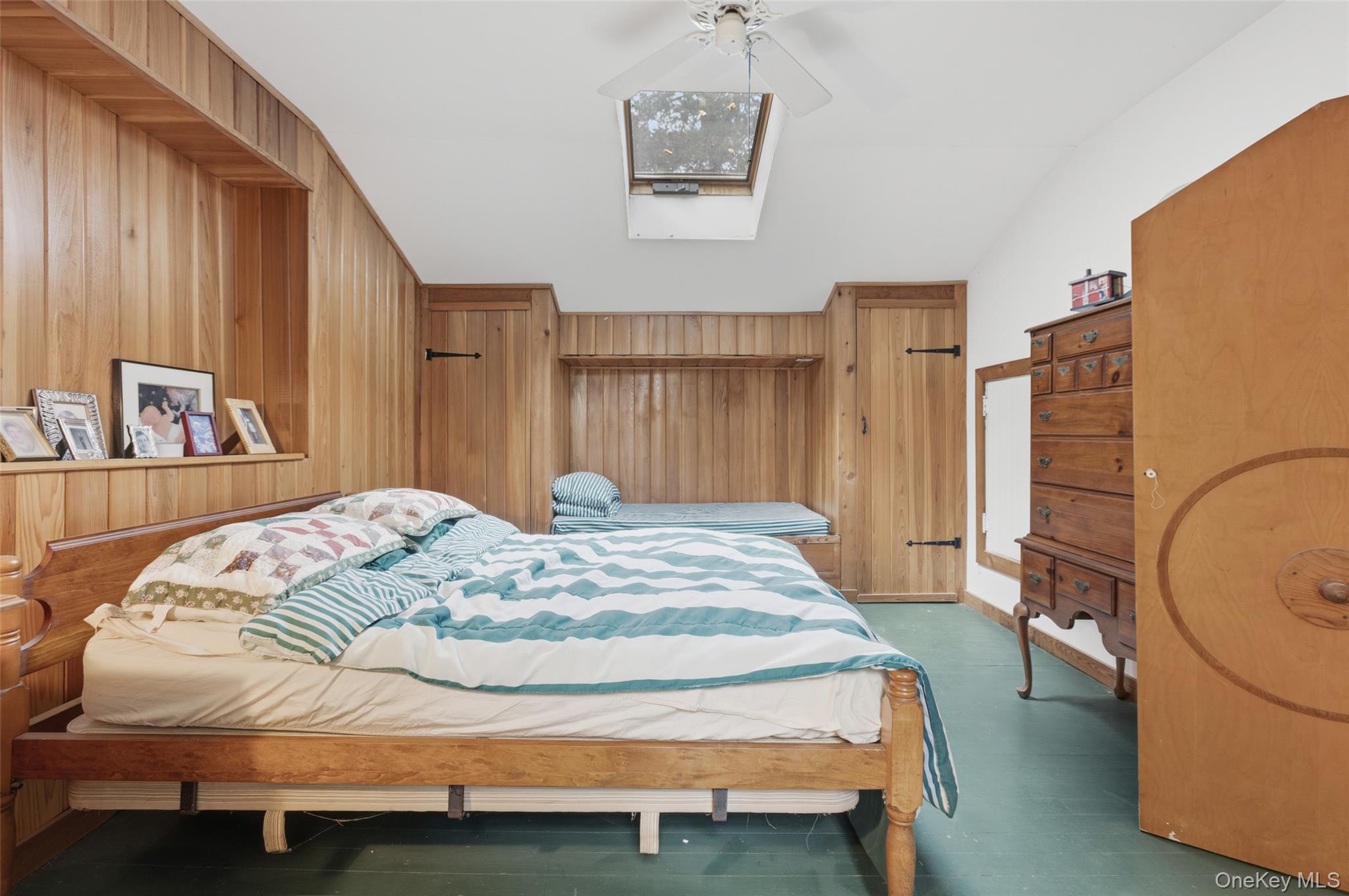 586 New Hempstead Road Property Photo 28