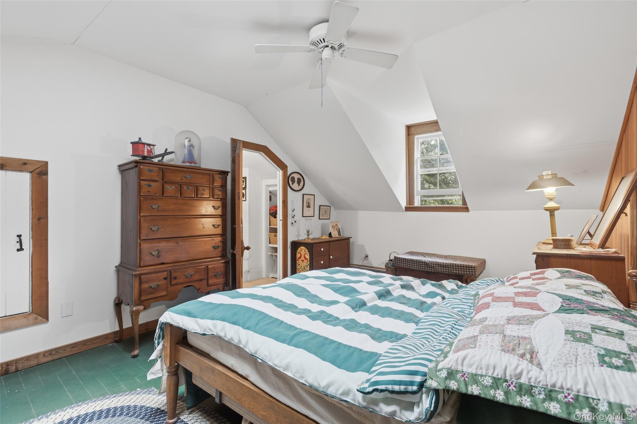 586 New Hempstead Road Property Photo 30