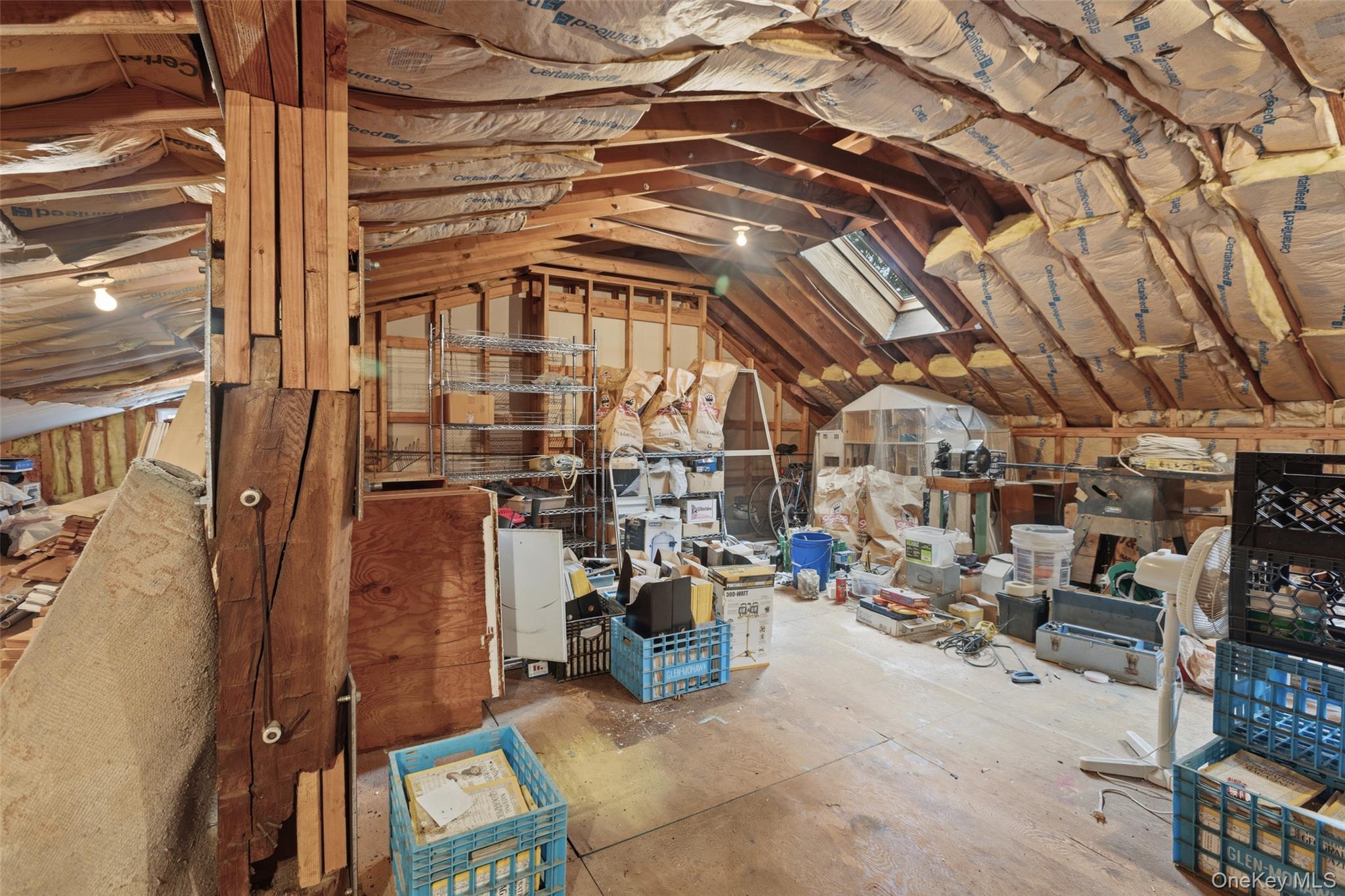 586 New Hempstead Road Property Photo 34
