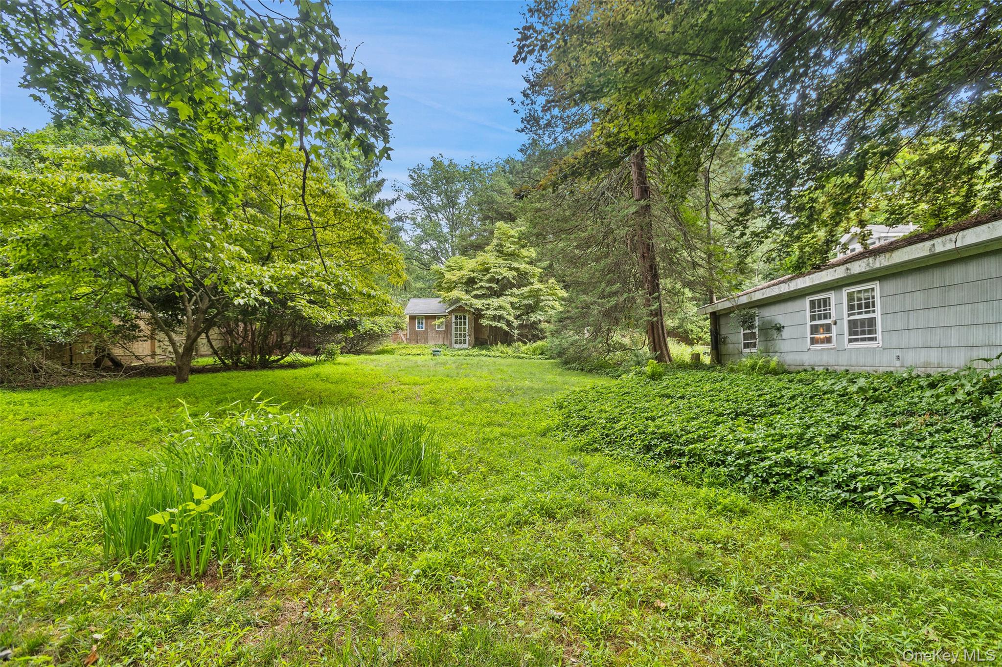 586 New Hempstead Road Property Photo 35