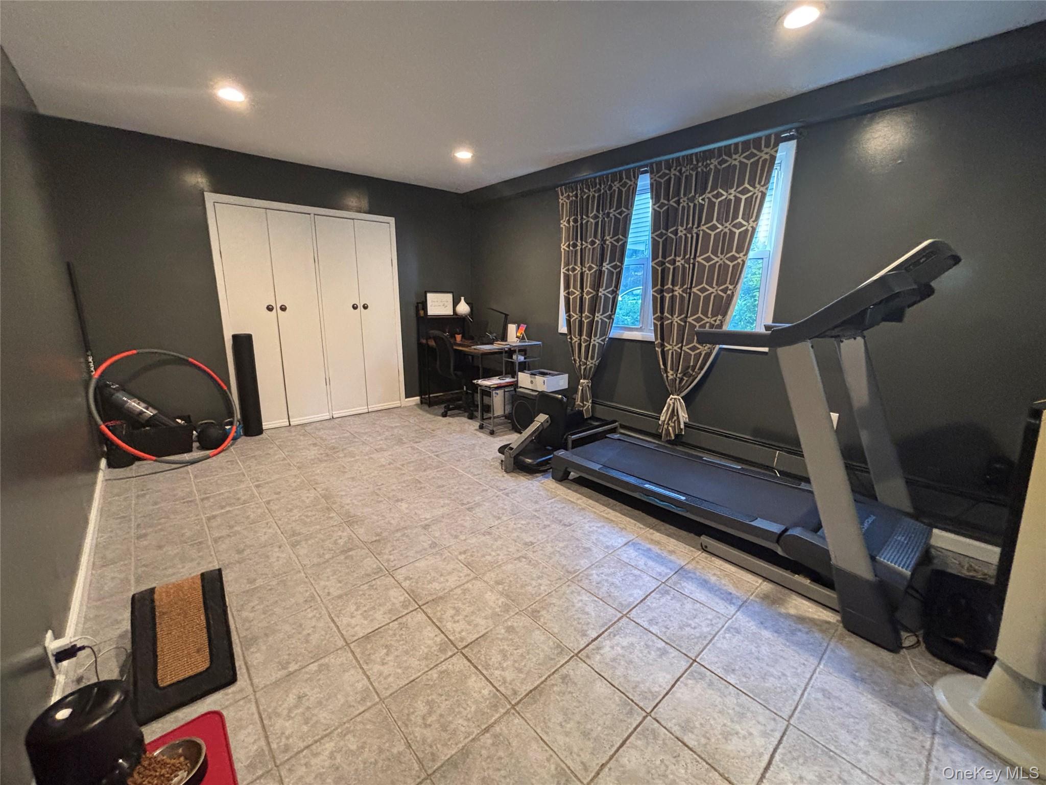 42 Bennett Avenue Property Photo 23