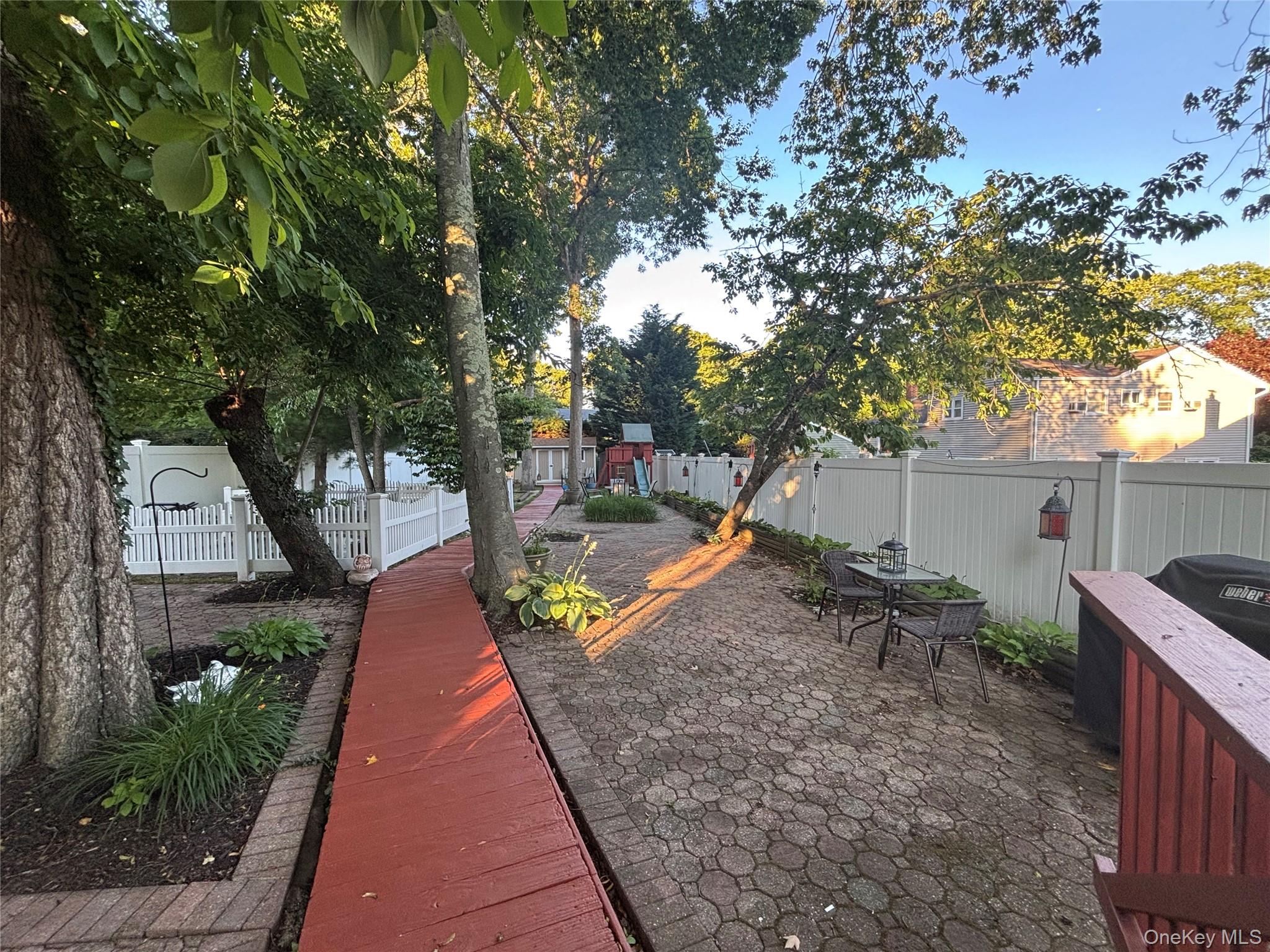 42 Bennett Avenue Property Photo 37