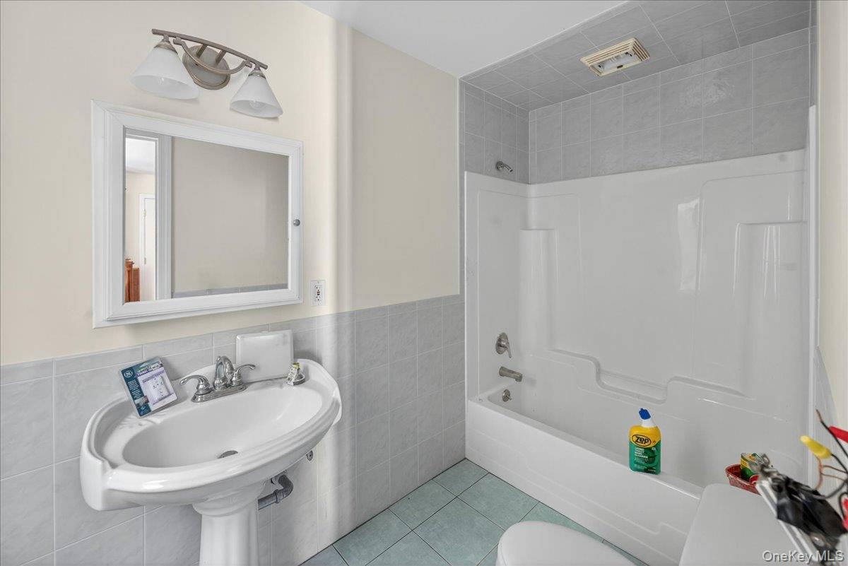 52 Victory Avenue Property Photo 15