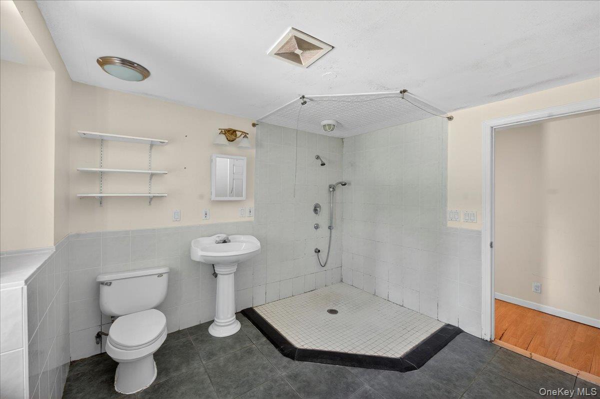 52 Victory Avenue Property Photo 25