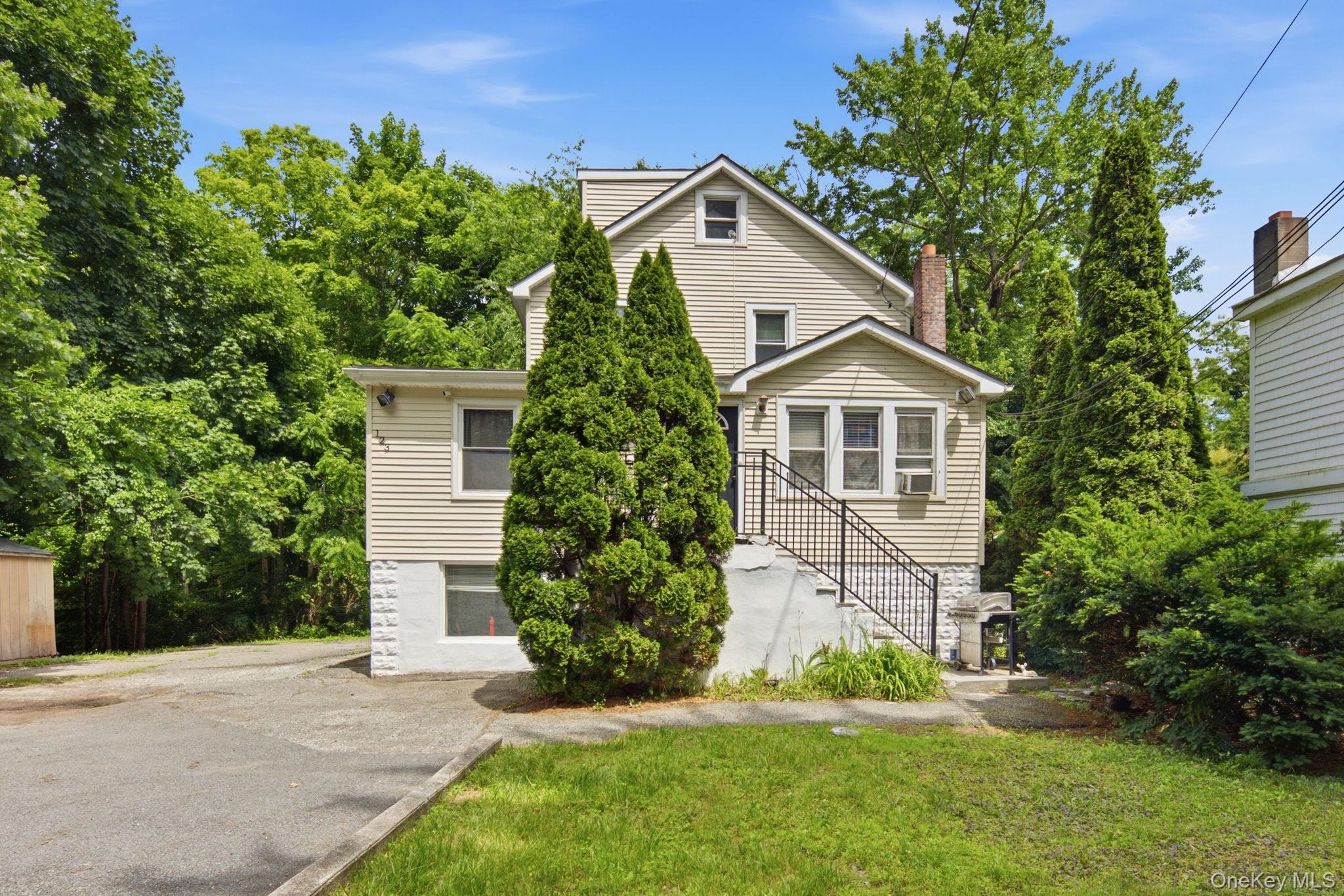 123 Haviland Drive Property Photo 1