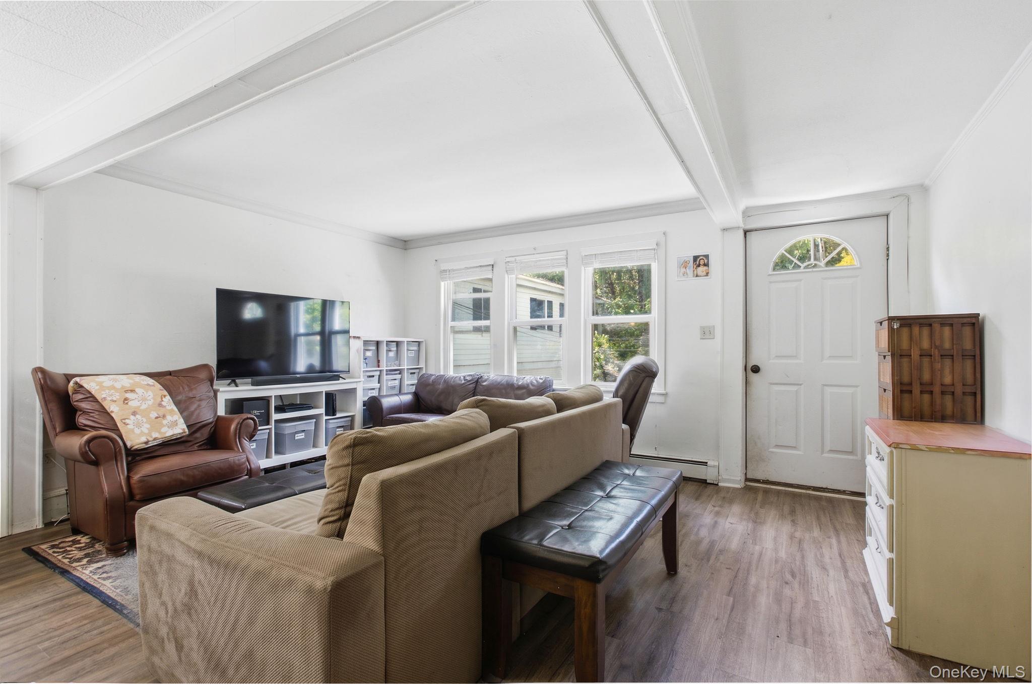 123 Haviland Drive Property Photo 8