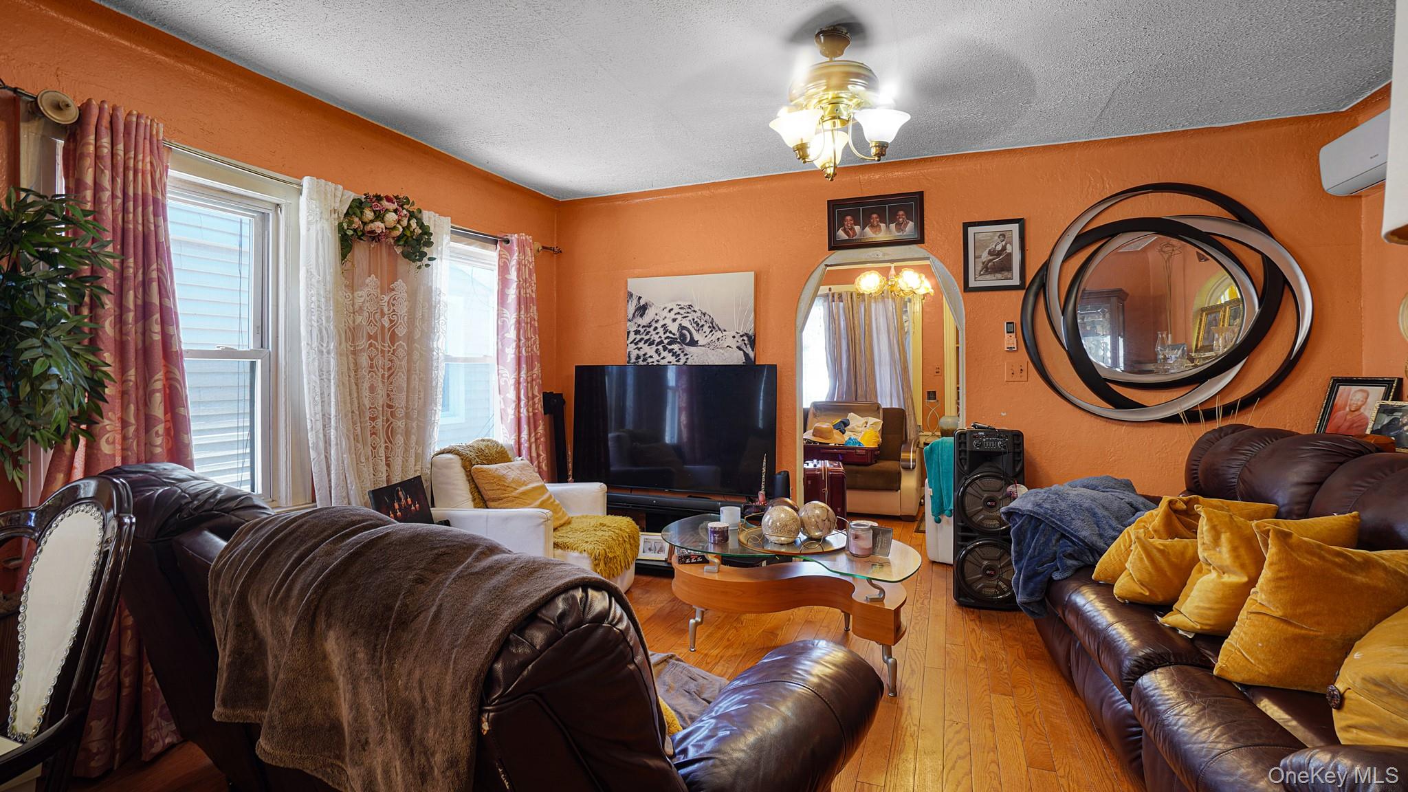 11736 196th Street Property Photo 4