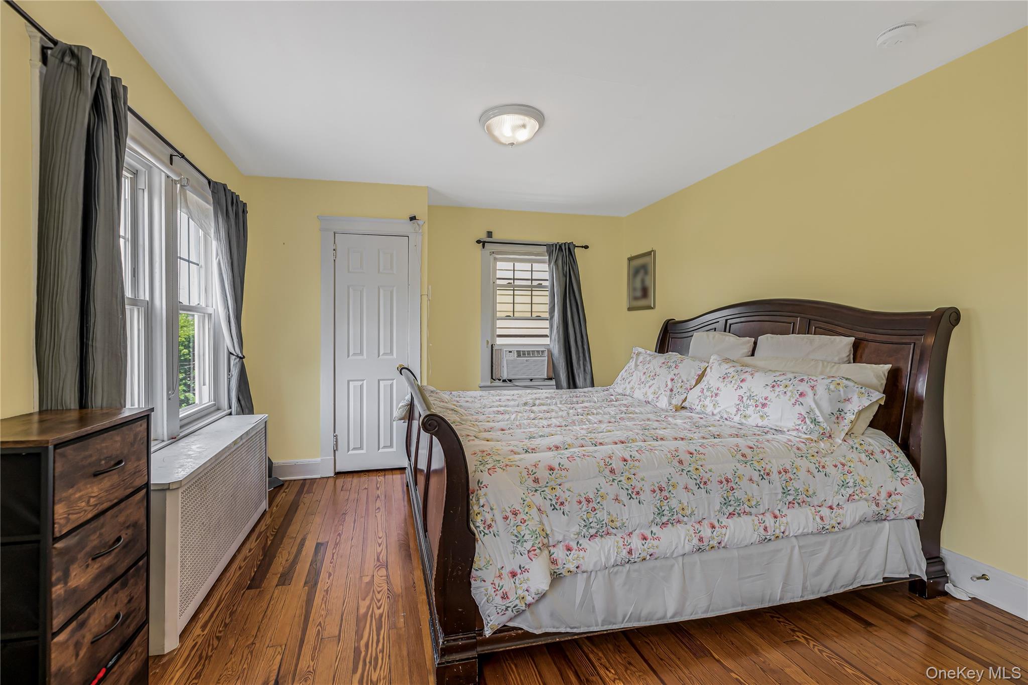 206 Midland Avenue Property Photo 13