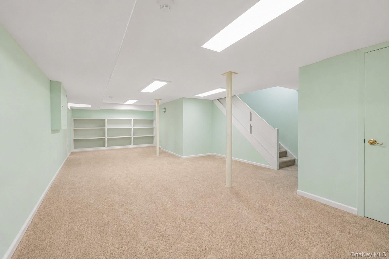 206 Midland Avenue Property Photo 19