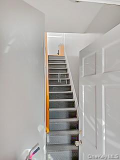 971 E 95th Street Property Photo 16