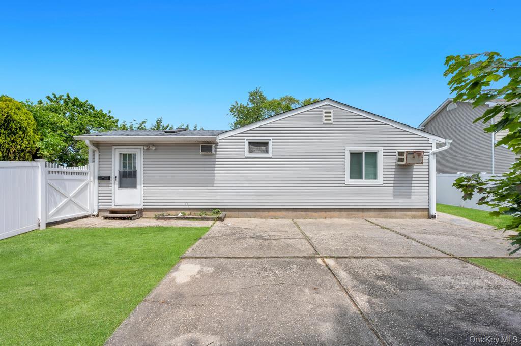 3 Megan Court Property Photo 20