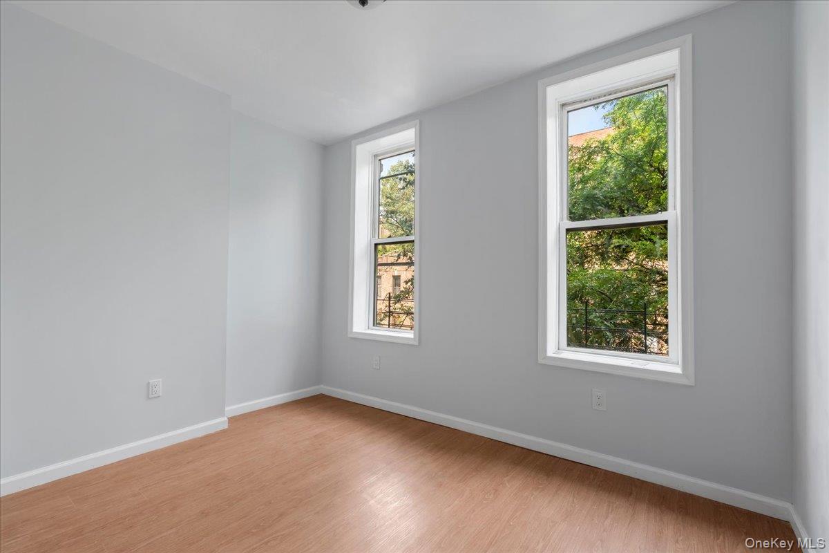 324 Eldert Street 2a Property Photo 9