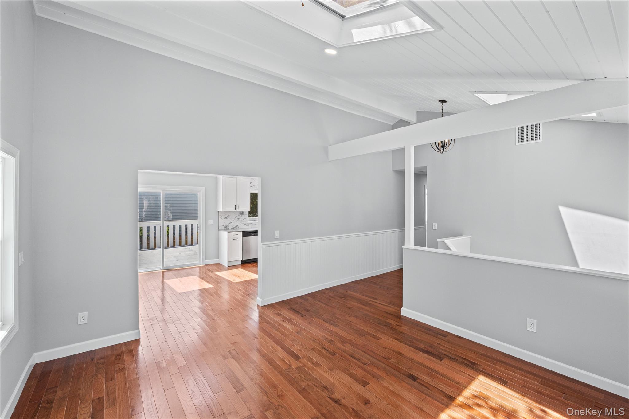 34 John Street Property Photo 11