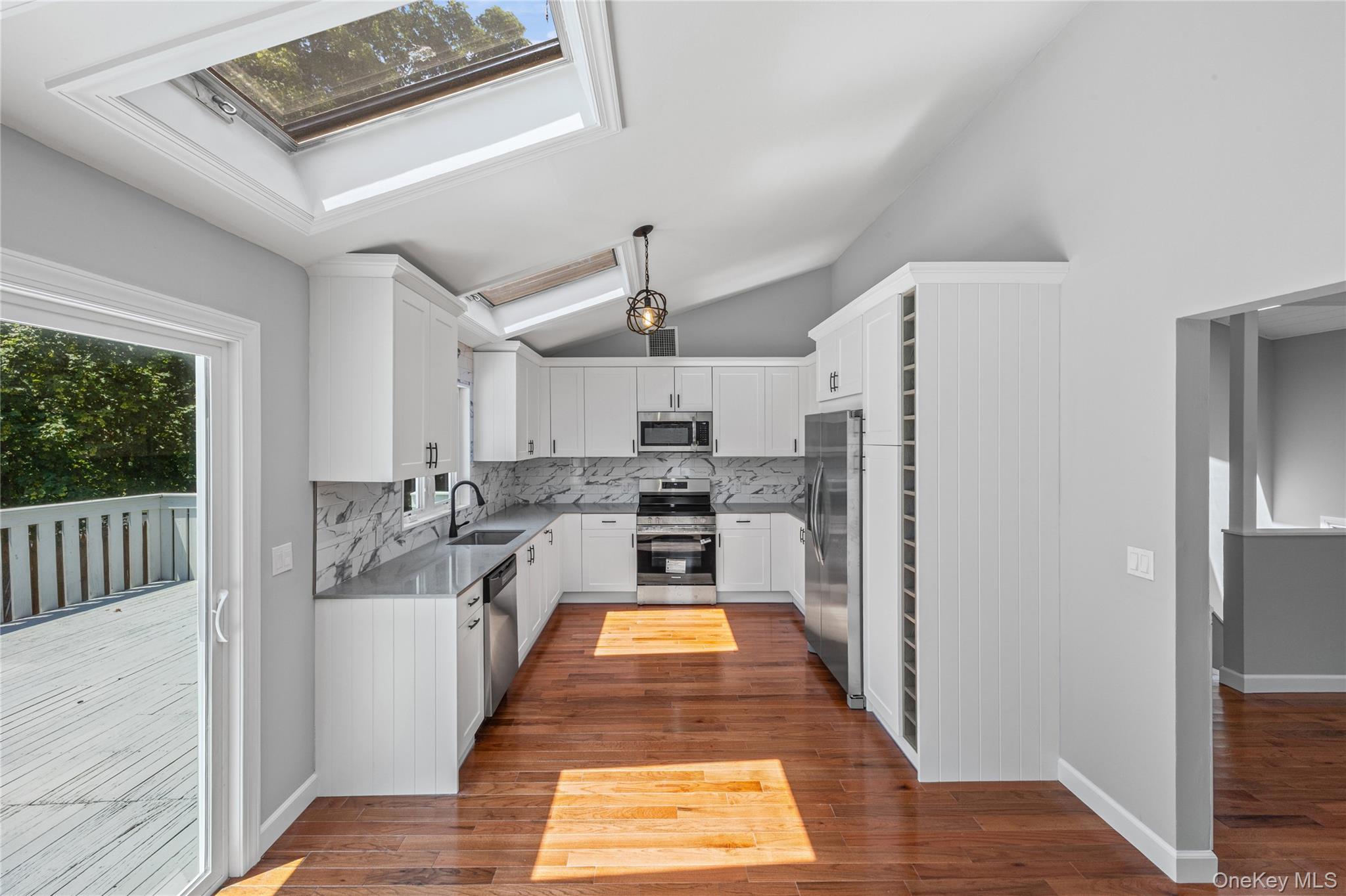 34 John Street Property Photo 14
