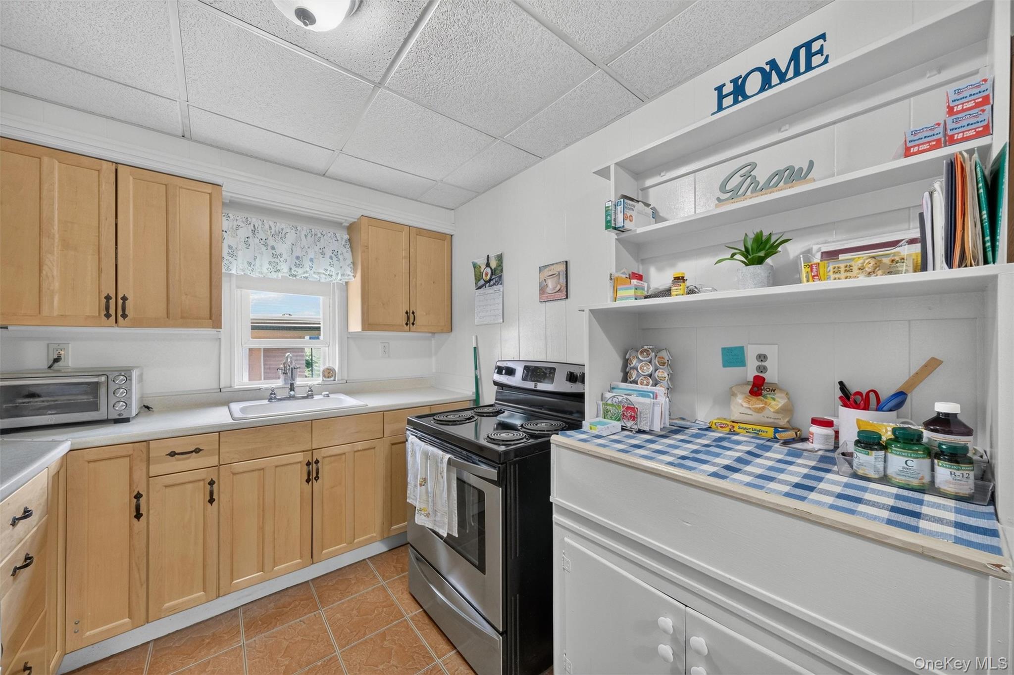221 1st Street Property Photo 13