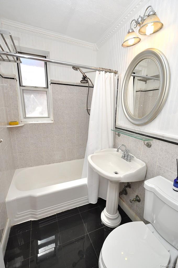 491 Riverdale Avenue 6d Property Photo 22