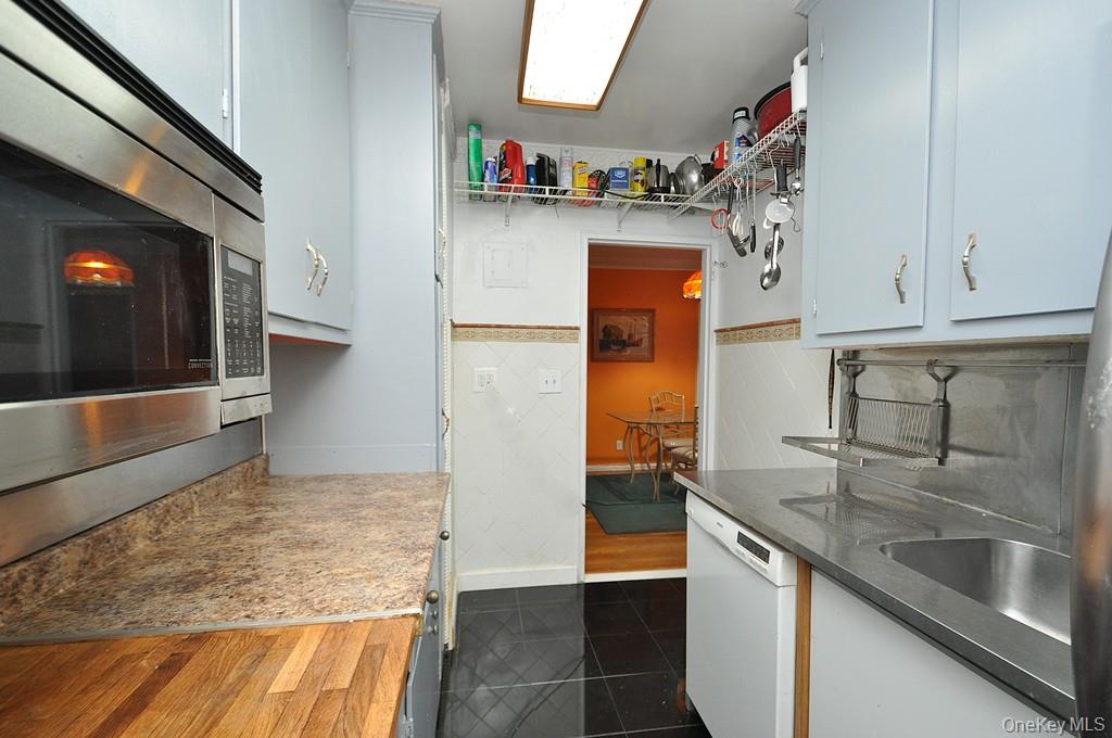 491 Riverdale Avenue 6d Property Photo 31