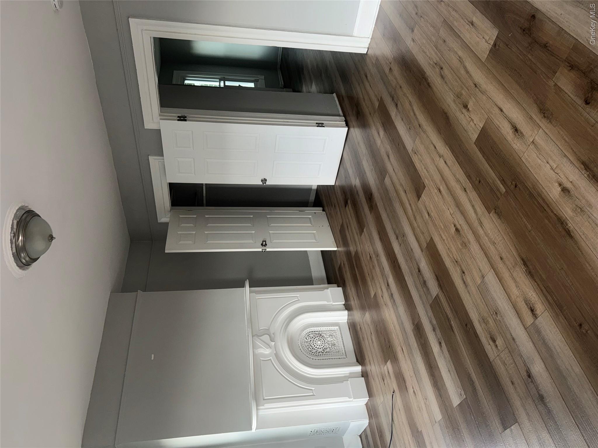 60 Noxon Street Property Photo 10