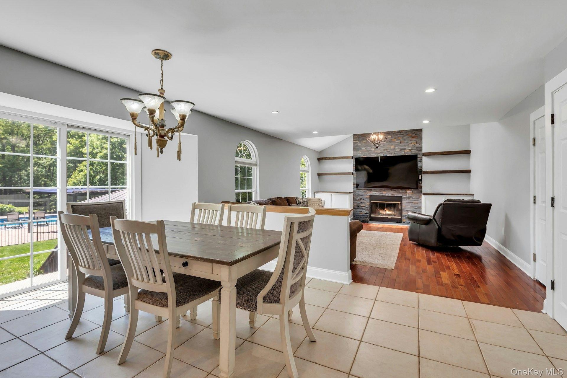 52 Elmhurst Avenue Property Photo 17