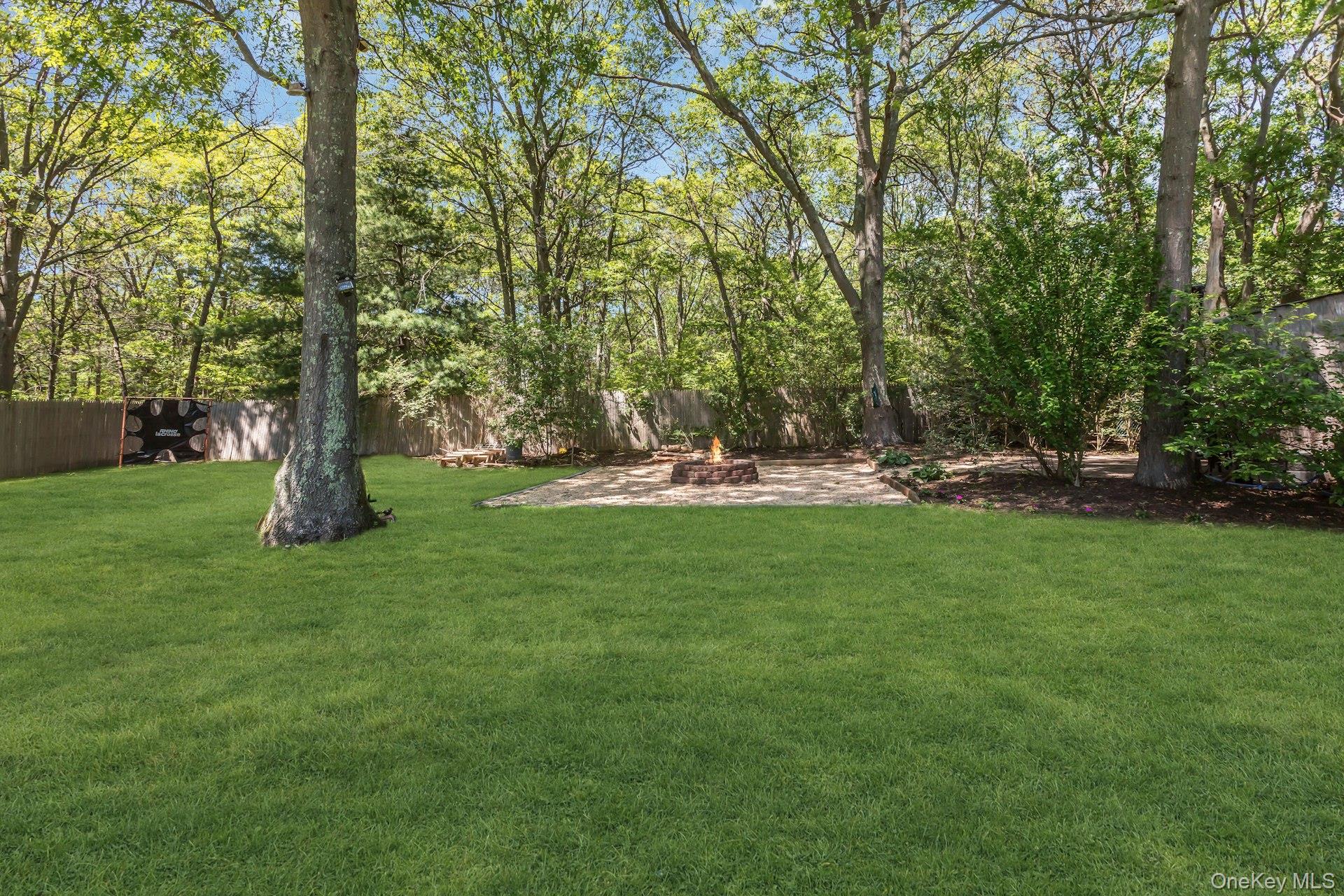 52 Elmhurst Avenue Property Photo 47