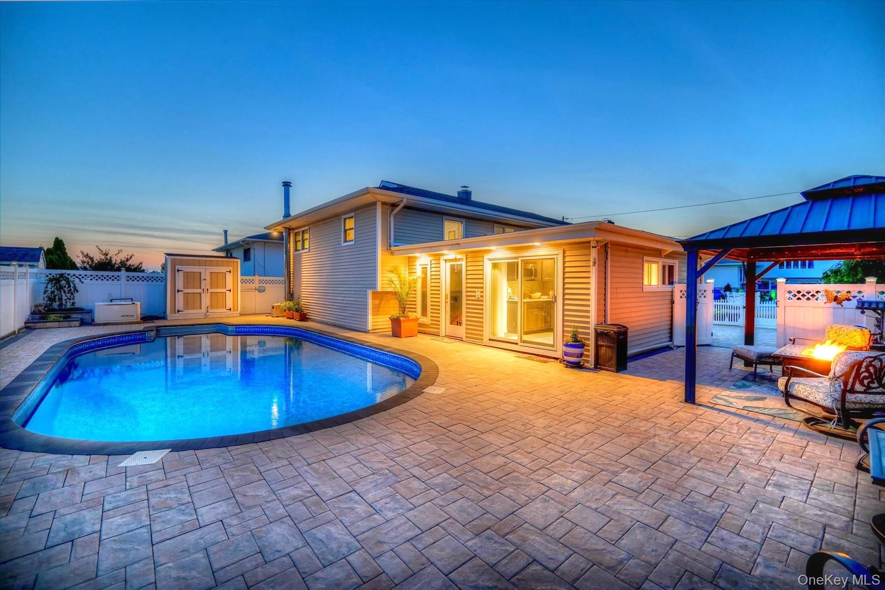 165 Elaine Drive Property Photo 3