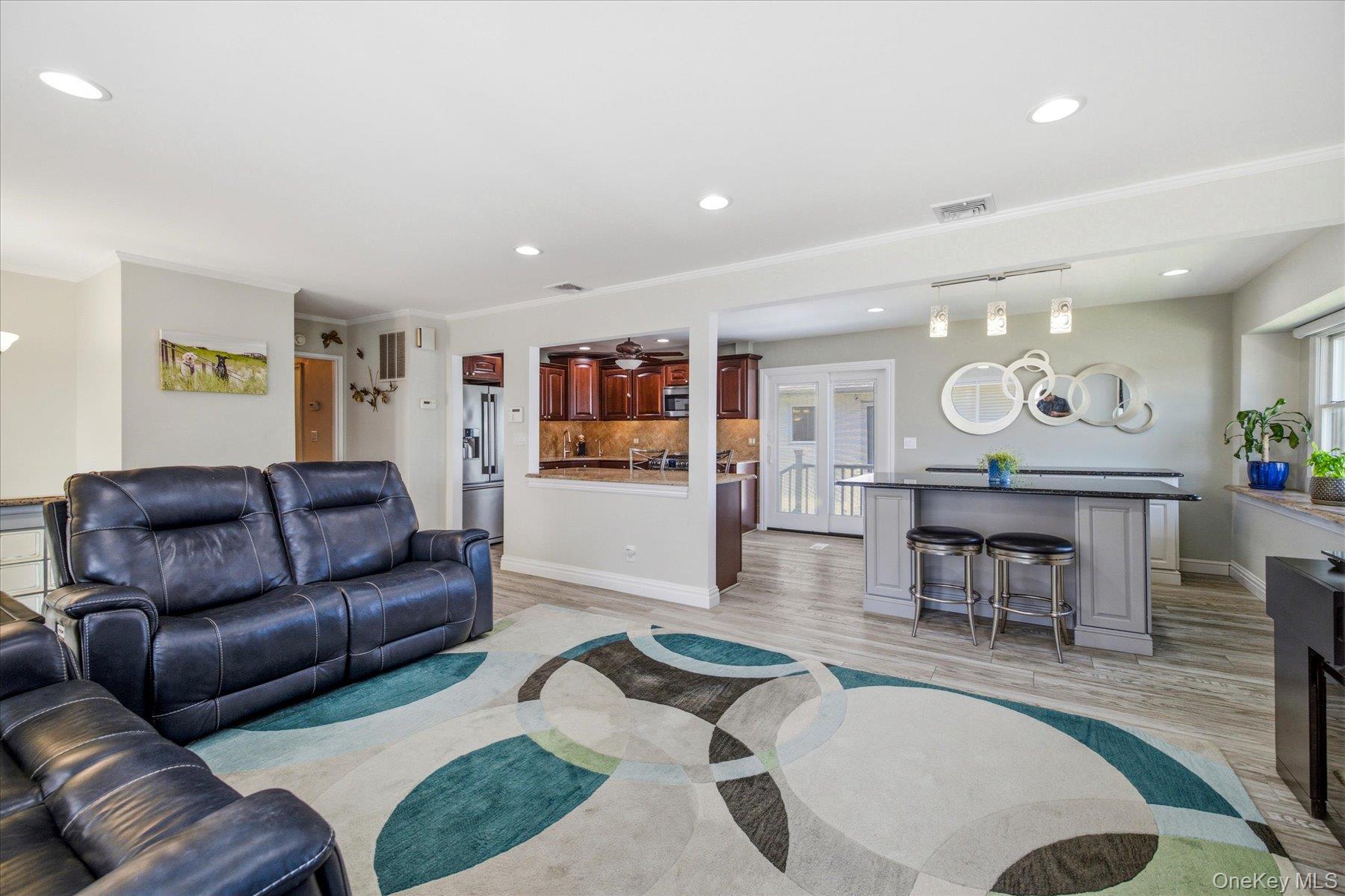 165 Elaine Drive Property Photo 15